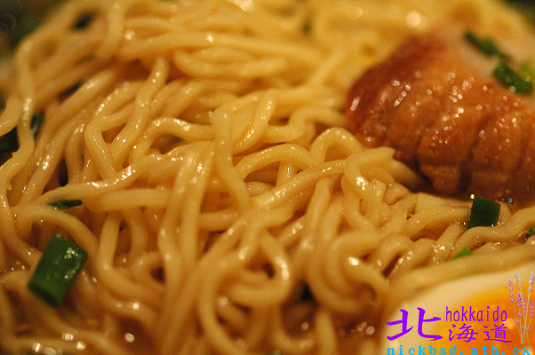【北海道】旭川拉麵-蔥滿特色的一藏拉麵