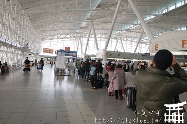  九州交通-從博多到福岡機場及出關登機程序