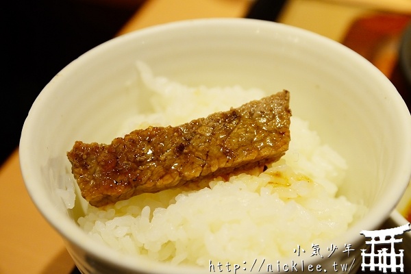 【日本連鎖餐廳】彌生軒的泡菜鍋定食與牛排定食