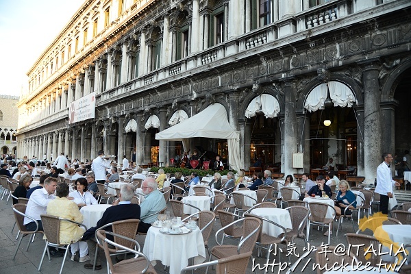義大利-威尼斯-世界最美咖啡館-花神咖啡館