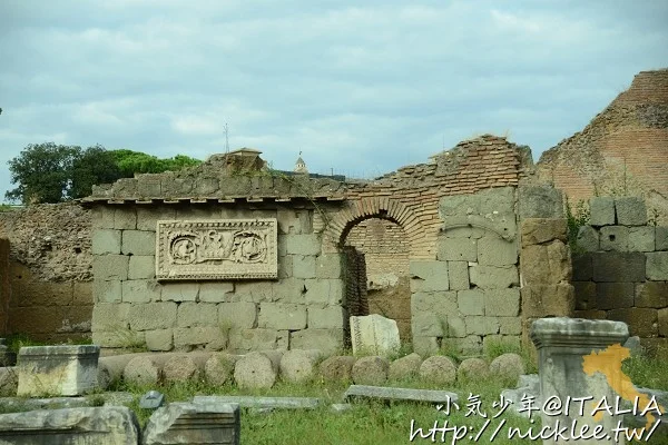 義大利羅馬景點-古羅馬廣場(古羅馬市集)-昔日古羅馬的發源地和市中心所在地,一睹古羅馬迷人風采