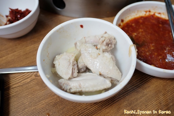 首爾美食-新村美食-二訪孔陵一隻雞-因為好吃，值得再來吃