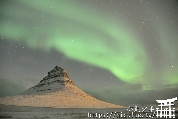 冰島-教堂山極光
