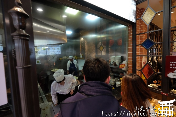 【上海】上海美食-上海生煎包-大壺春與小楊生煎