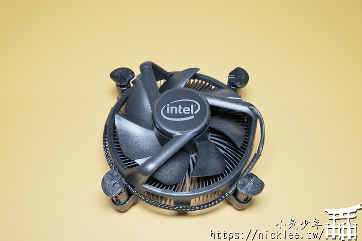 CPU Intel i7-10700
