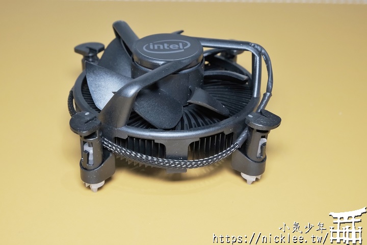 CPU Intel i7-10700