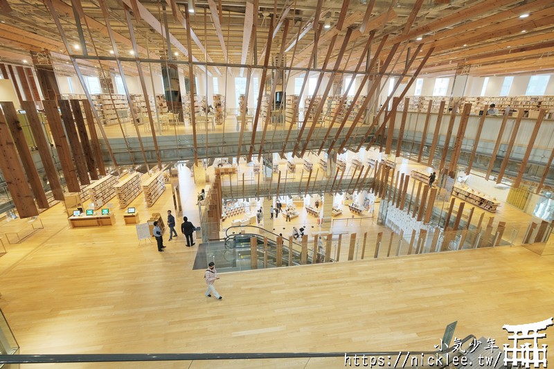 富山景點-富山玻璃美術館與富山市立圖書館-日本著名建築師隈研吾設計