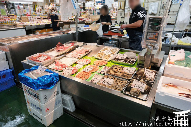 釧路和商市場-想吃什麼自己拿，製作獨1無2的勝手丼，市場內還有超便宜的海鮮