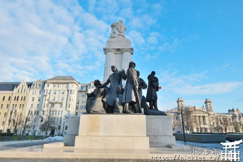 布達佩斯景點：匈牙利國會大廈、多瑙河畔的鞋子與鎖鏈橋
