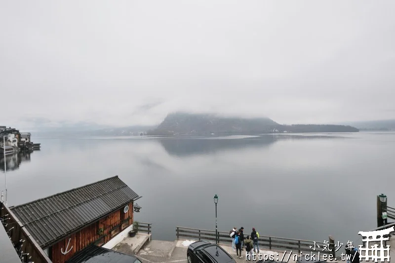 哈修塔特住宿-歷史酒店Heritage Hotel Hallstatt-面湖陽台房型,就在教堂碼頭旁邊