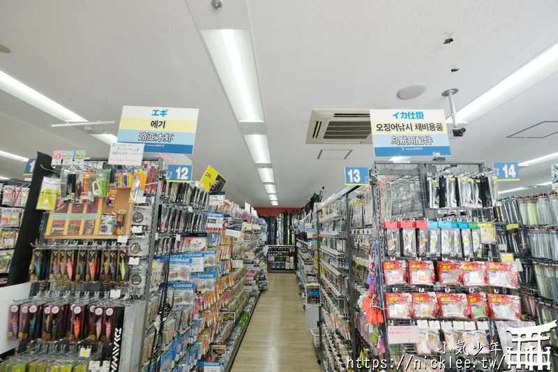 大阪釣具店-FishingMax難波店-難波站2分鐘可到,路亞客必來,特價品是台灣售價6折以下