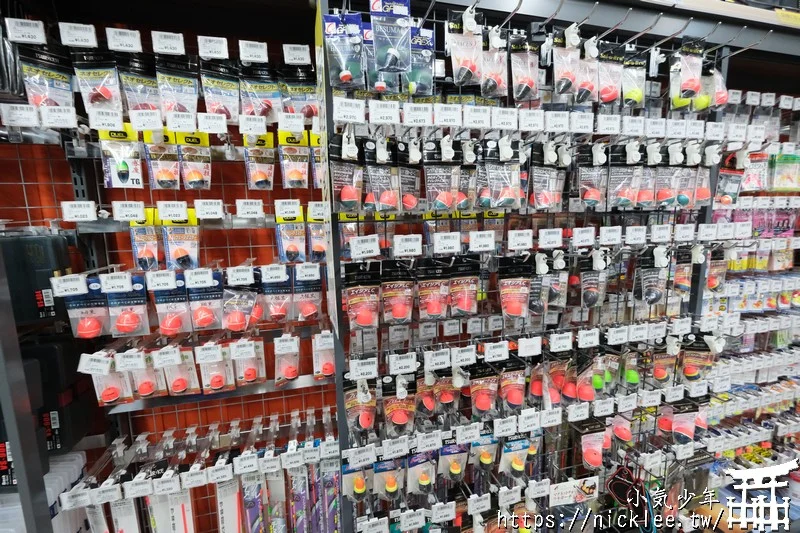 大阪釣具店-FishingMax難波店-難波站2分鐘可到,路亞客必來,特價品是台灣售價6折以下