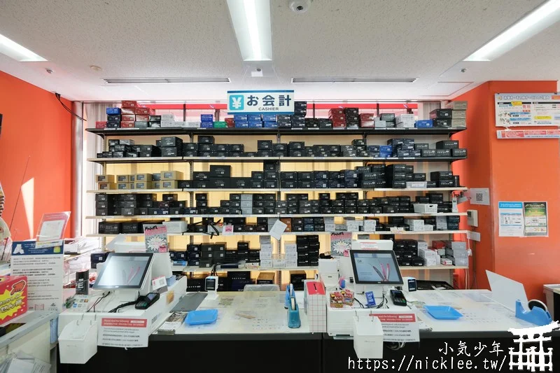 大阪釣具店-FishingMax難波店-難波站2分鐘可到,路亞客必來,特價品是台灣售價6折以下