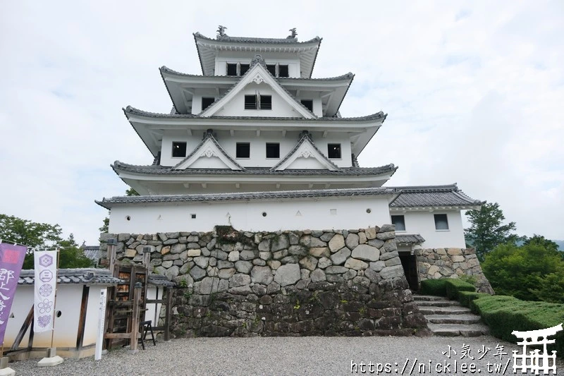 岐阜景點-郡上八幡城-有日本最美山城之稱,日本最古老的木造再建城