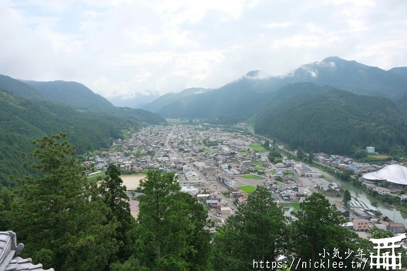 岐阜景點-郡上八幡城-有日本最美山城之稱,日本最古老的木造再建城
