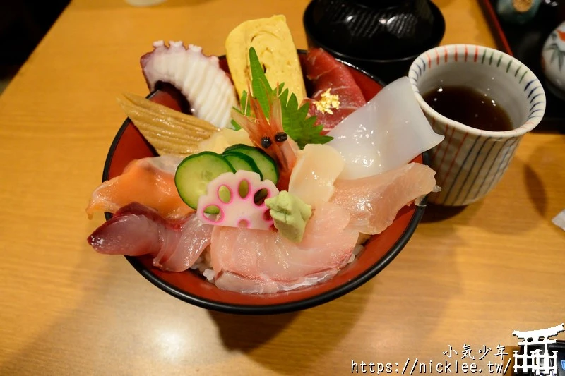 金澤近江町市場-金澤市民的廚房,有300年的歷史,美食推薦海鮮丼與擔擔麵