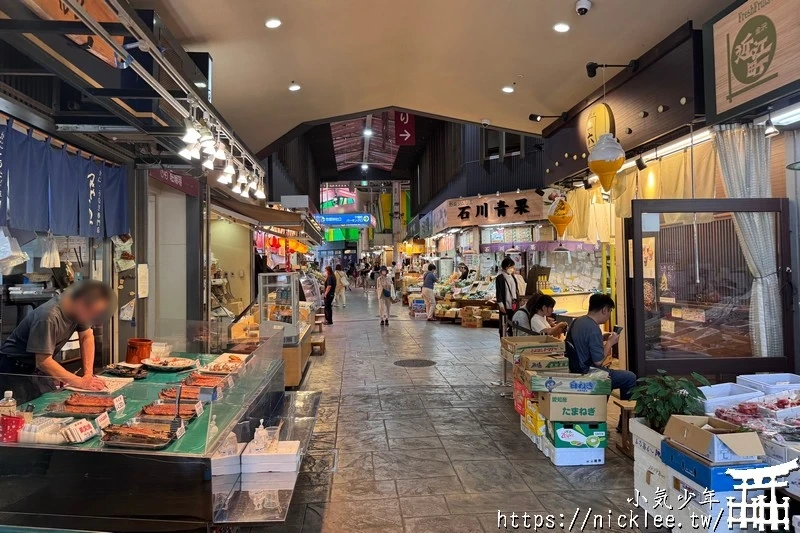金澤近江町市場-金澤市民的廚房,有300年的歷史,美食推薦海鮮丼與擔擔麵