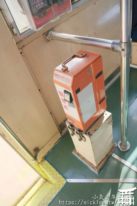富山高岡萬葉線-有哆啦A夢列車，不過我沒坐到