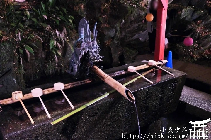 石山寺夜楓-賞楓氣氛不錯,還有手提燈籠提供拍照,重點是遊客不多