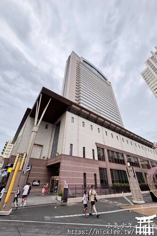 【大阪住宿】京阪環球影城塔樓飯店-JR車站走路1分鐘,頂樓有大浴場,還可看夜景