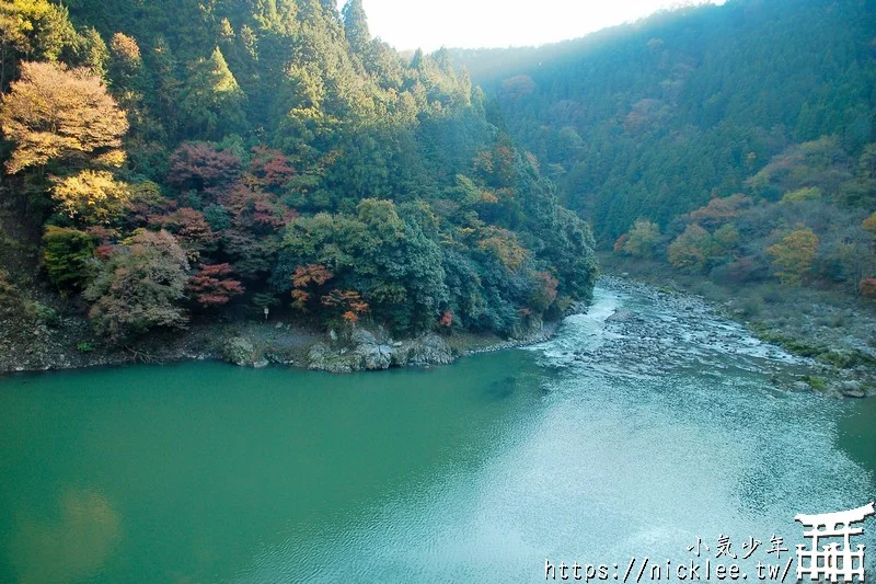 嵐山小火車-嵯峨野觀光鐵道-春天賞櫻,秋天賞楓的嵐山推薦行程