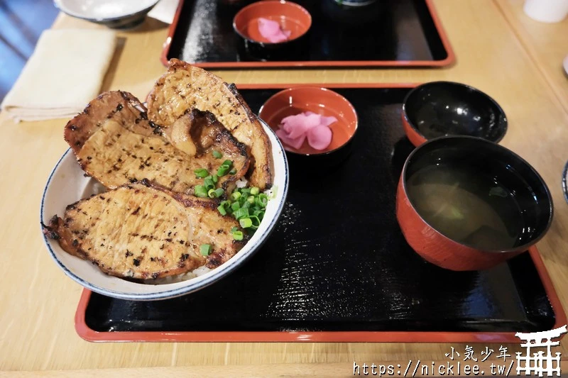 埼玉秩父-長瀞名物-有隣味噌豬排丼