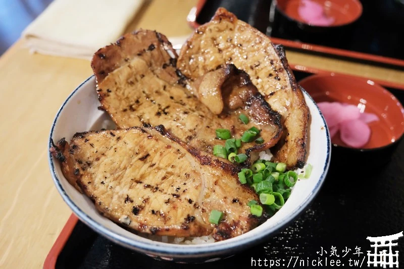 埼玉秩父-長瀞名物-有隣味噌豬排丼