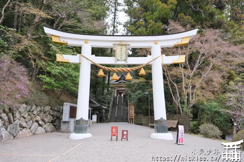 埼玉景點-寶登山神社-寶登山參道上種滿櫻花,神社的大黑天寶槌籤詩值得收藏