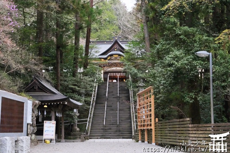 埼玉景點-寶登山神社-寶登山參道上種滿櫻花,神社的大黑天寶槌籤詩值得收藏