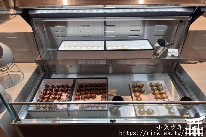 鹿兒島霧島住宿-The Pulse Kirishima-2025年8月開幕,頂樓觀景台, 白天可看櫻島火山,晚上可觀星