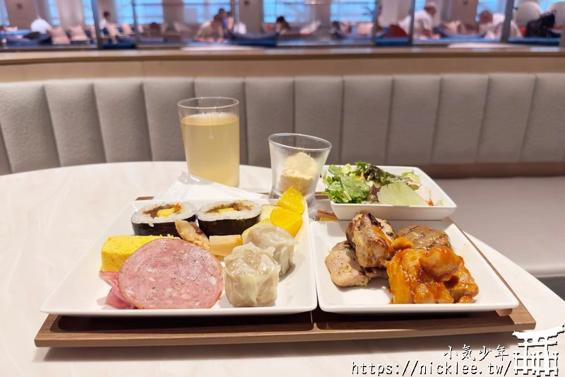 關西機場貴賓室-KIX Lounge Kansai-近900坪的空間,可容納658人,華航,長榮,星宇都用它